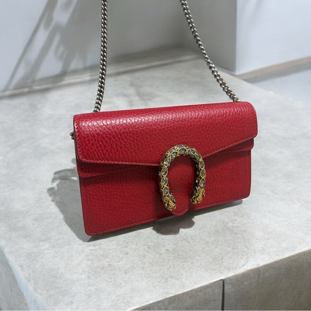 Red Gucci Super Mini Dionysus Shoulder Bag